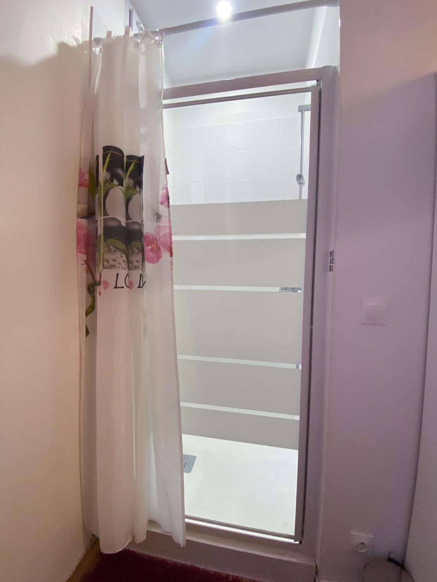 Nice Apartment Ideal To Visit Paris Clichy Extérieur photo